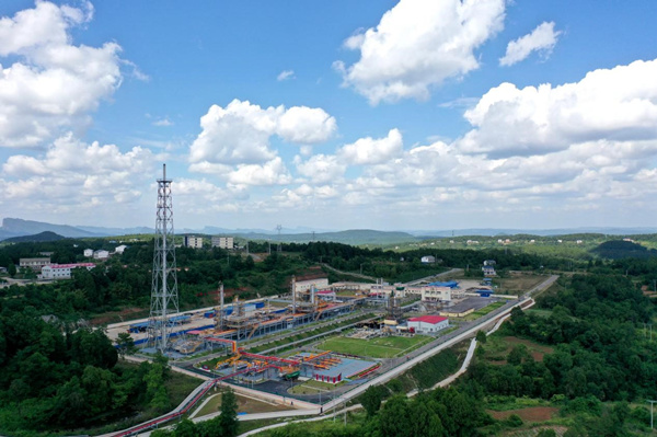 劍閣天然氣凈化廠。尹樂川攝